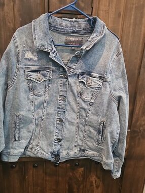 torrid Womens Distressed Light Wash Blue Jean Denim Jacket